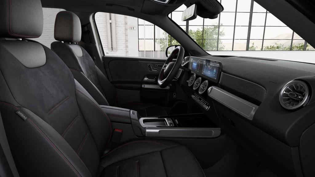 Mercedes-Benz GLB-Klasse 180 AMG Line Night Pack | Panoramis, Auto's, Gebruikt, 4 cilinders, 136 pk, 5 zetels