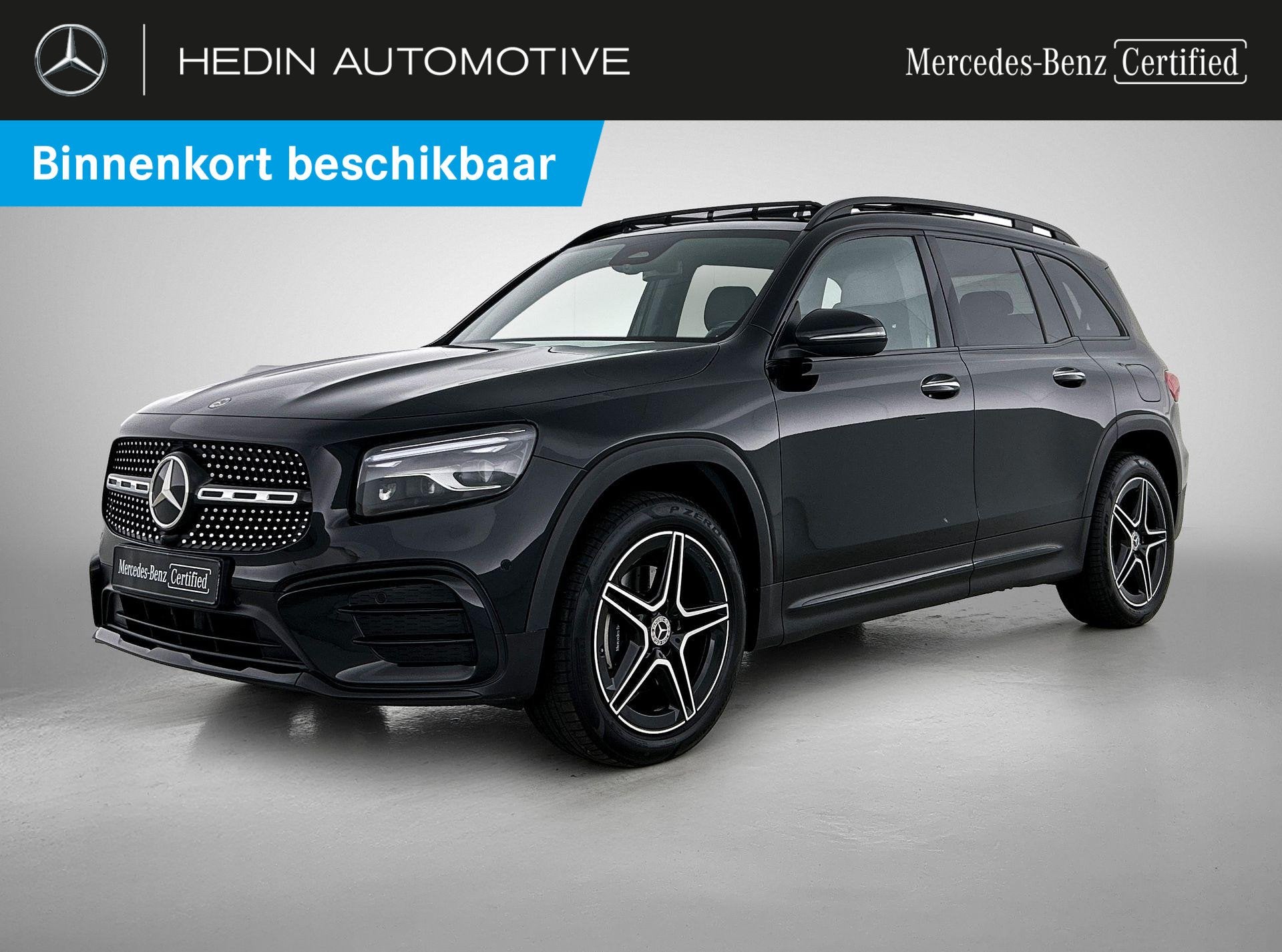 Mercedes-Benz GLB-klasse 180 AMG Line | 7 Zitplaatsen | Pano, Auto's, Dealer onderhouden, Stof, Gebruikt, 4 cilinders