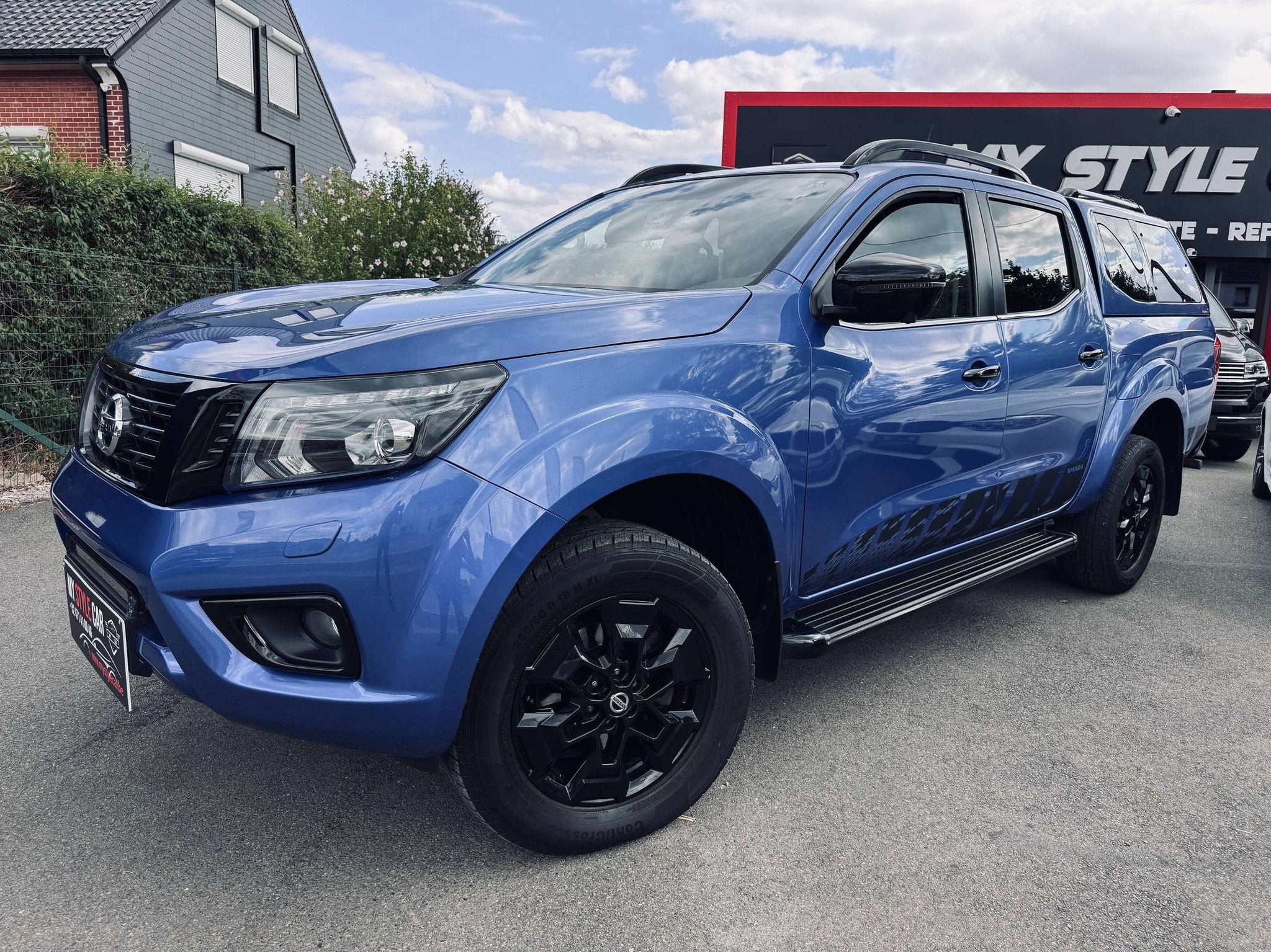 Nissan Navara 2.3 dCi 4WD N-Guard AUTOMATIQUE, Garantie 1an, Cuir, Autres modèles, Achat, 4 portes