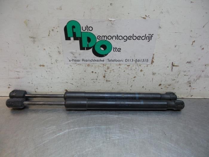 Kit amortisseur gaz hayon d'un Audi A6 (A6 04-), Autos : Pièces & Accessoires, -, 3 mois de garantie, Audi, Utilisé