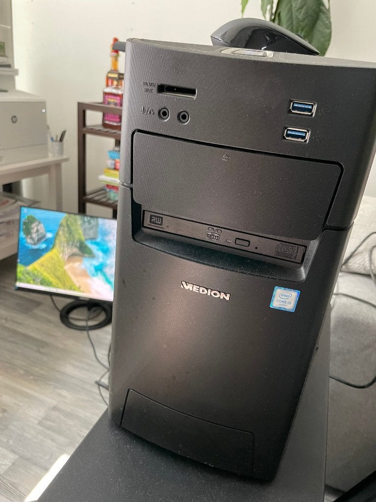Medion - Core i3 3.7Ghz - 8GB - SSD - Wifi, Ophalen, 8 GB, SSD, 3 tot 4 Ghz