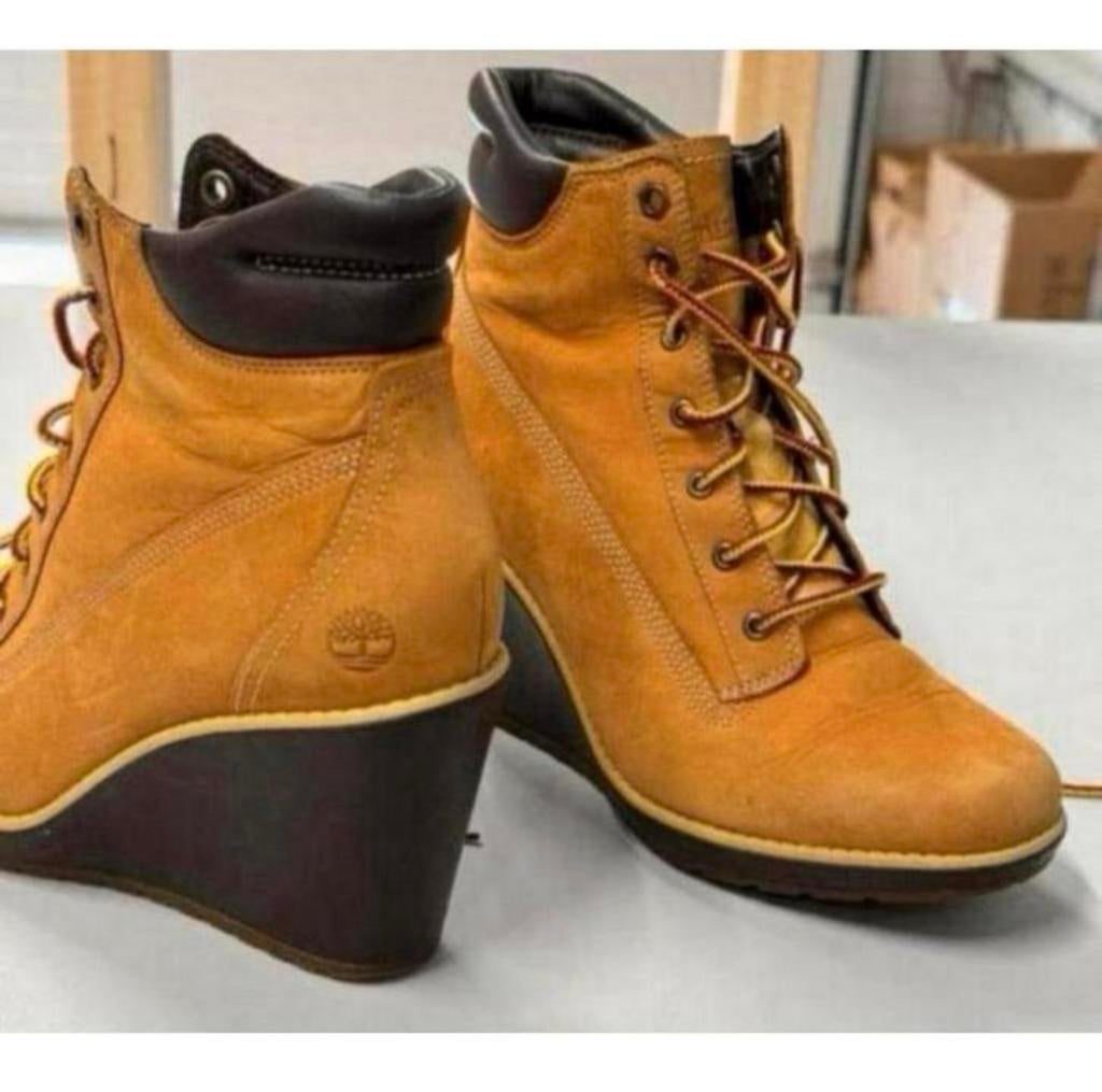 Timberland Wedge Hiker Boots - Nieuw maat 37 timberlands hak, Bruin, Lage of Enkellaarzen, Nieuw, Ophalen of Verzenden