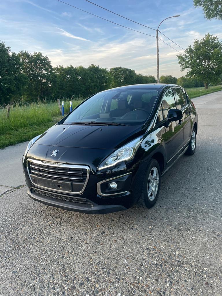 PEUGEOT 3008 2015 IN TOP CONDITIE DIRECT BESCHIKBAAR, Auto's, Voorwielaandrijving, 4 deurs, Zwart, Bedrijf