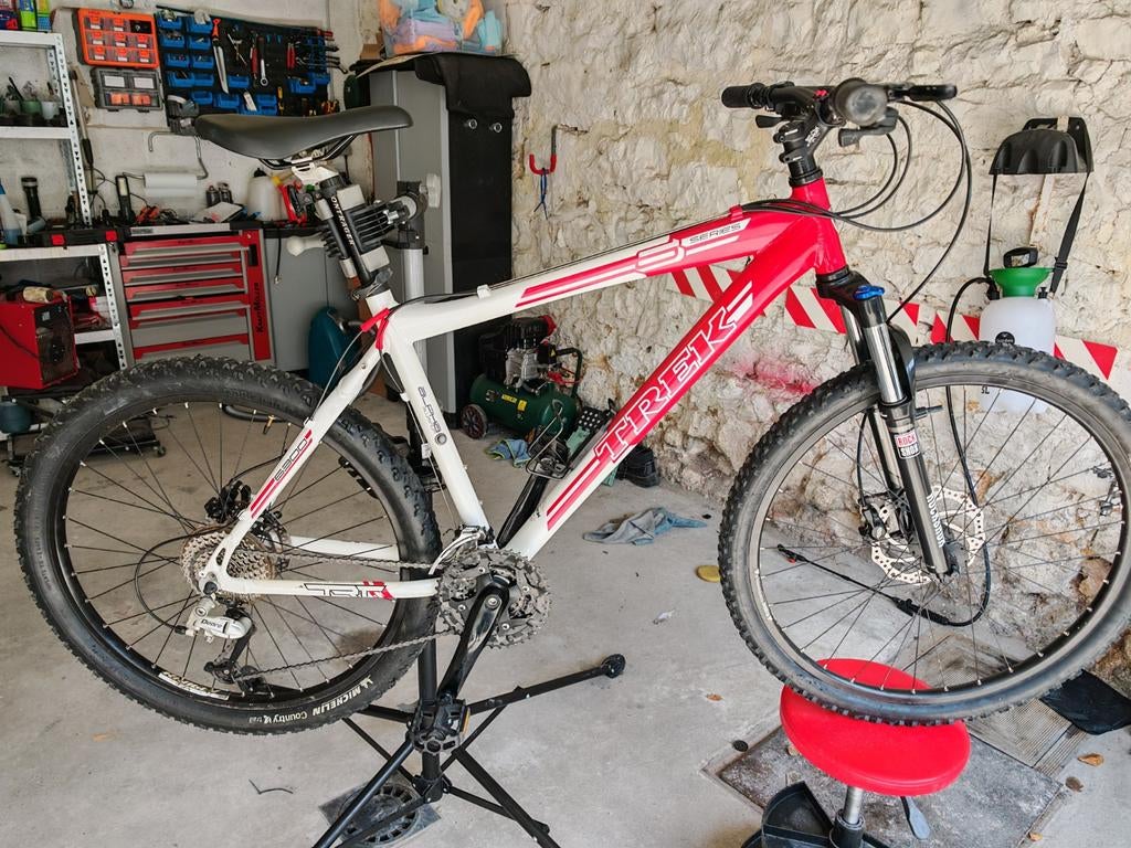 VTT Trek 6300, Fietsen en Brommers, Fietsen | Heren | Sportfietsen en Toerfietsen