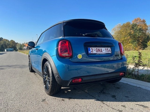 Mini Cooper SE (entièrement électrique/option complète), Autos, Cuir, Achat, 135 kW, Entretenue par le concessionnaire