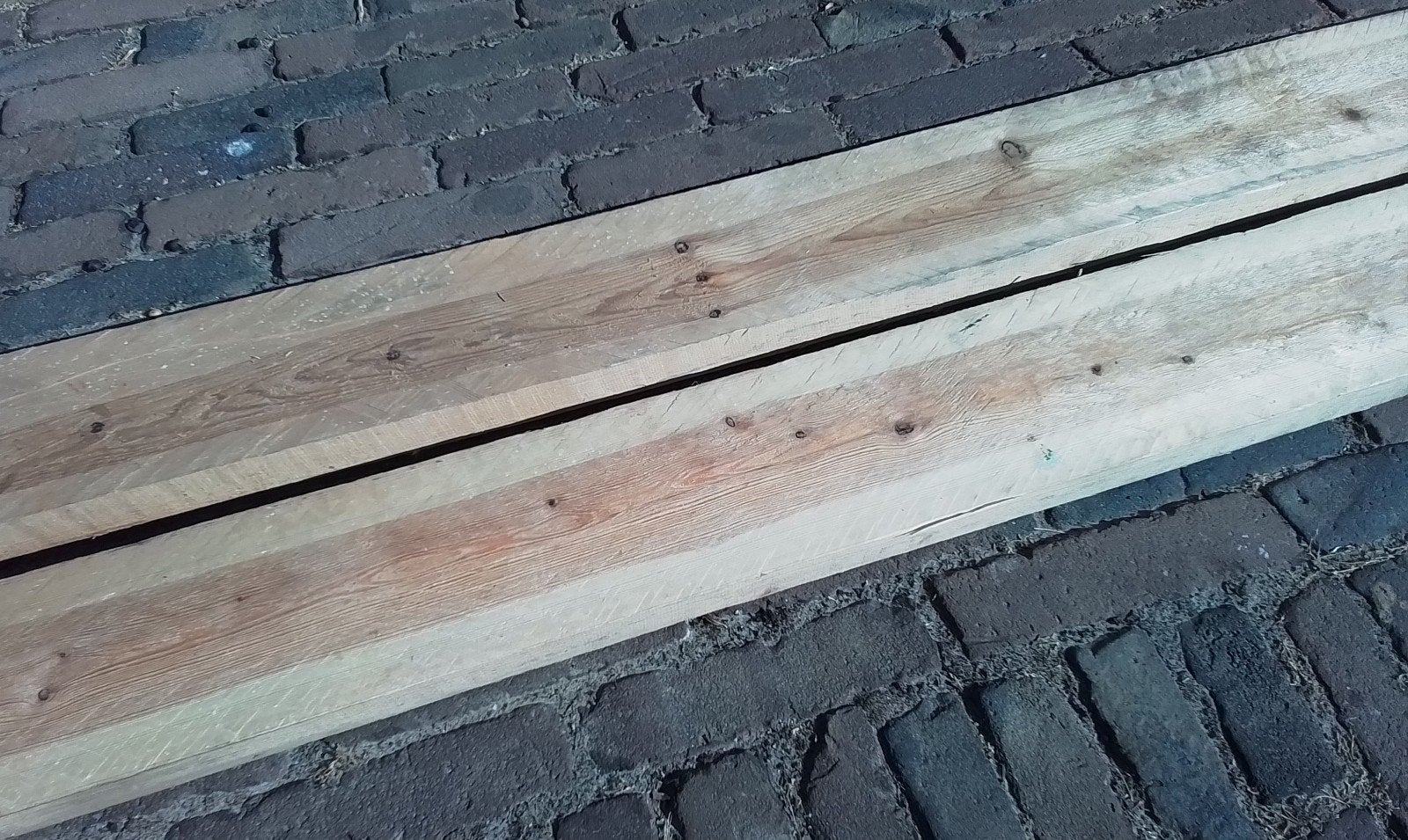 Ruw houten balken., Doe-het-zelf en Bouw, Hout en Planken, Ophalen, Zo goed als nieuw, Balk