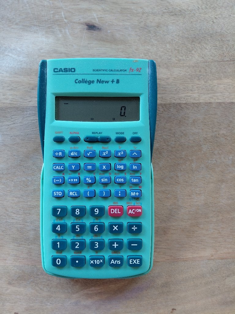 Rekenmachine CASIO fx-92 College New +B, Diversen, Rekenmachines, Ophalen of Verzenden, Zo goed als nieuw