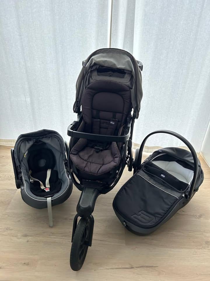 Poussette Trio Activ3 Chicco, Gebruikt, Met autostoeltje, Ophalen, Kinderwagen