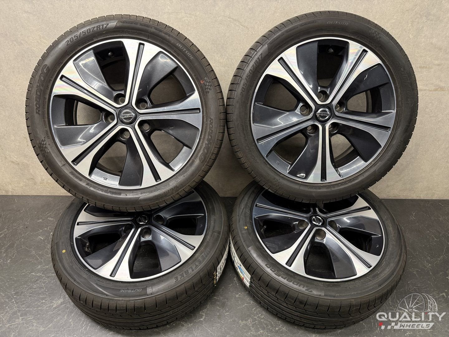 17” Nissan Pulsar, Leaf, Toyota Auris, Corolla Velgen + met, Autos : Pièces & Accessoires, Pneus et Jantes, Véhicule de tourisme