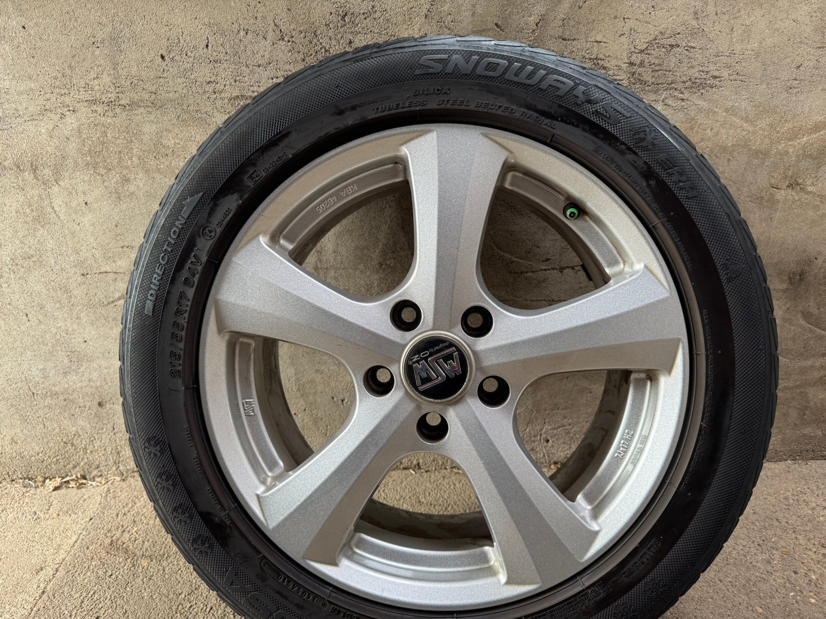 MSW velgen met winterbanden. 17 inch 150 euro, Auto-onderdelen, Banden en Velgen, Ophalen, 17 inch, Winterbanden, Velg(en)