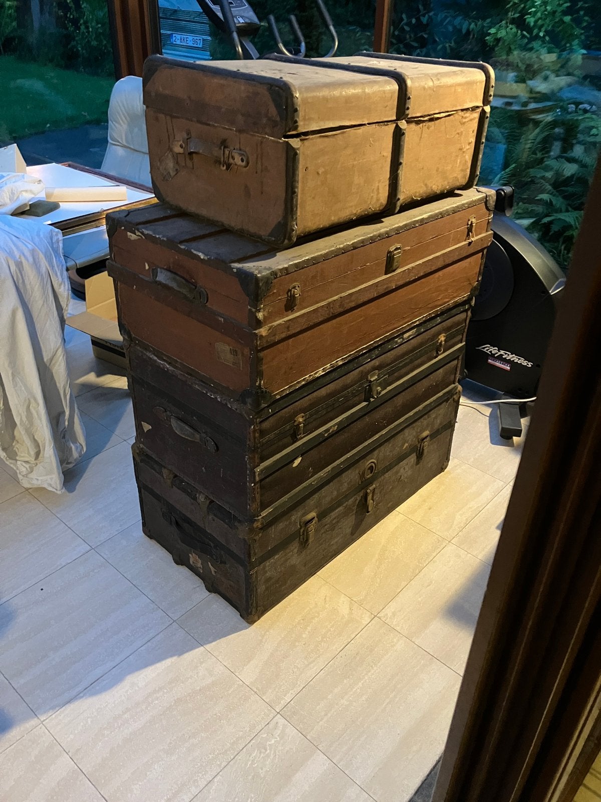 Oude antieke kiste, Antiquités & Art, Enlèvement
