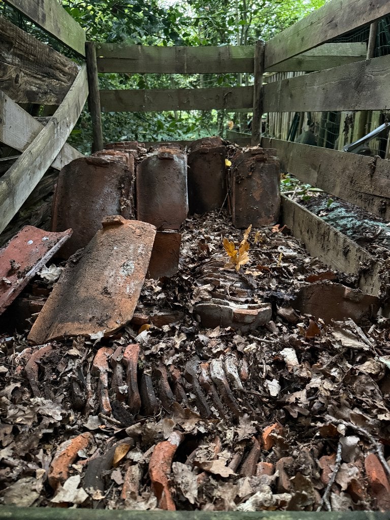 Boomse pannen, zeer propere staat, Pierre ou Argile, Enlèvement, Utilisé, Rouge