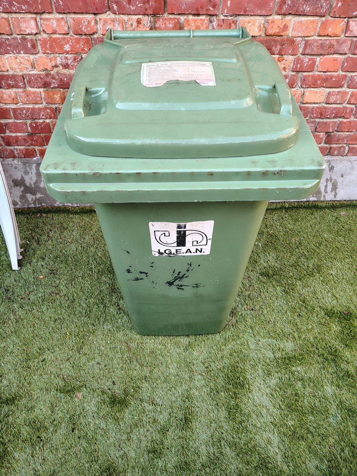 Groene GFT- bak, Ophalen, Zo goed als nieuw
