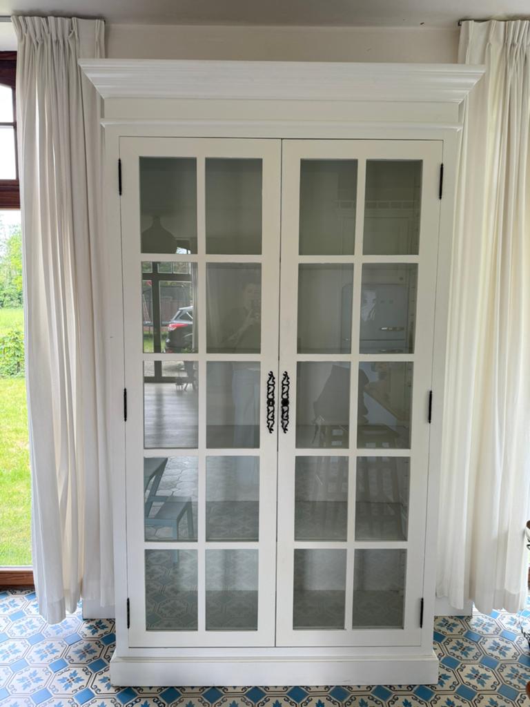 Prachtige vitrine kast, Ophalen, Zo goed als nieuw