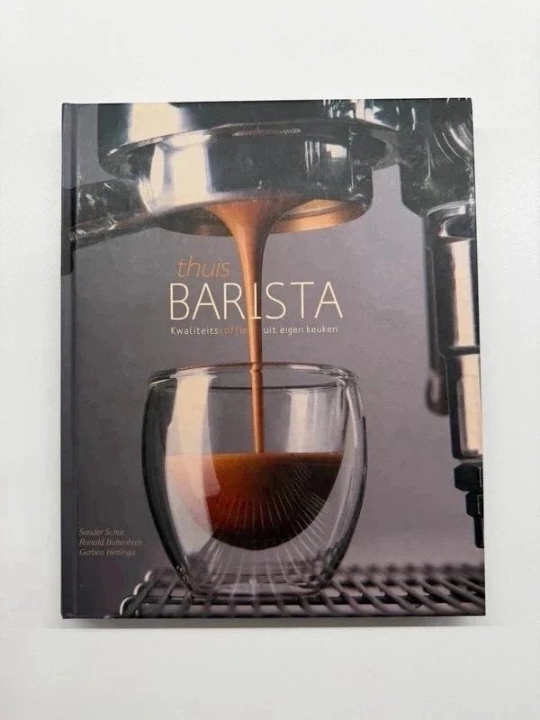 Thuisbarista – Kwaliteitskoffie uit eigen keuken – hardcover, Boeken, Overige typen, Ophalen of Verzenden, Zo goed als nieuw, Sander Schat