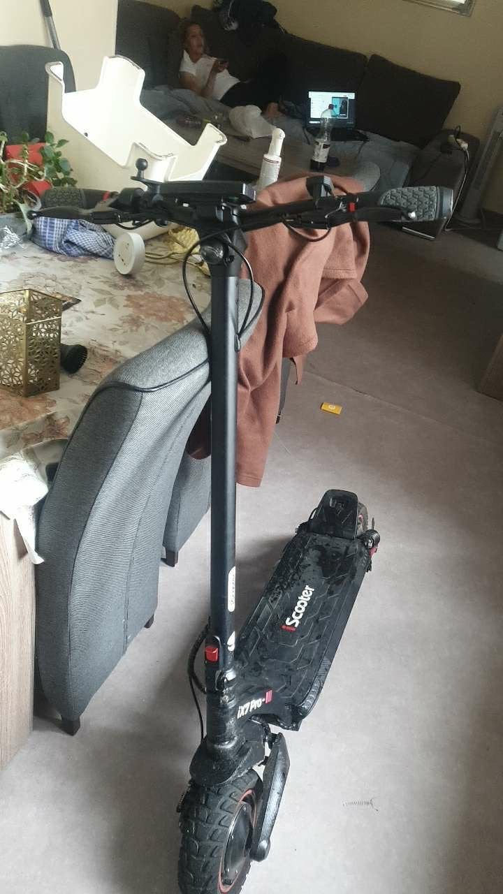 Step, Enlèvement, Comme neuf, Step électrique (E-scooter)