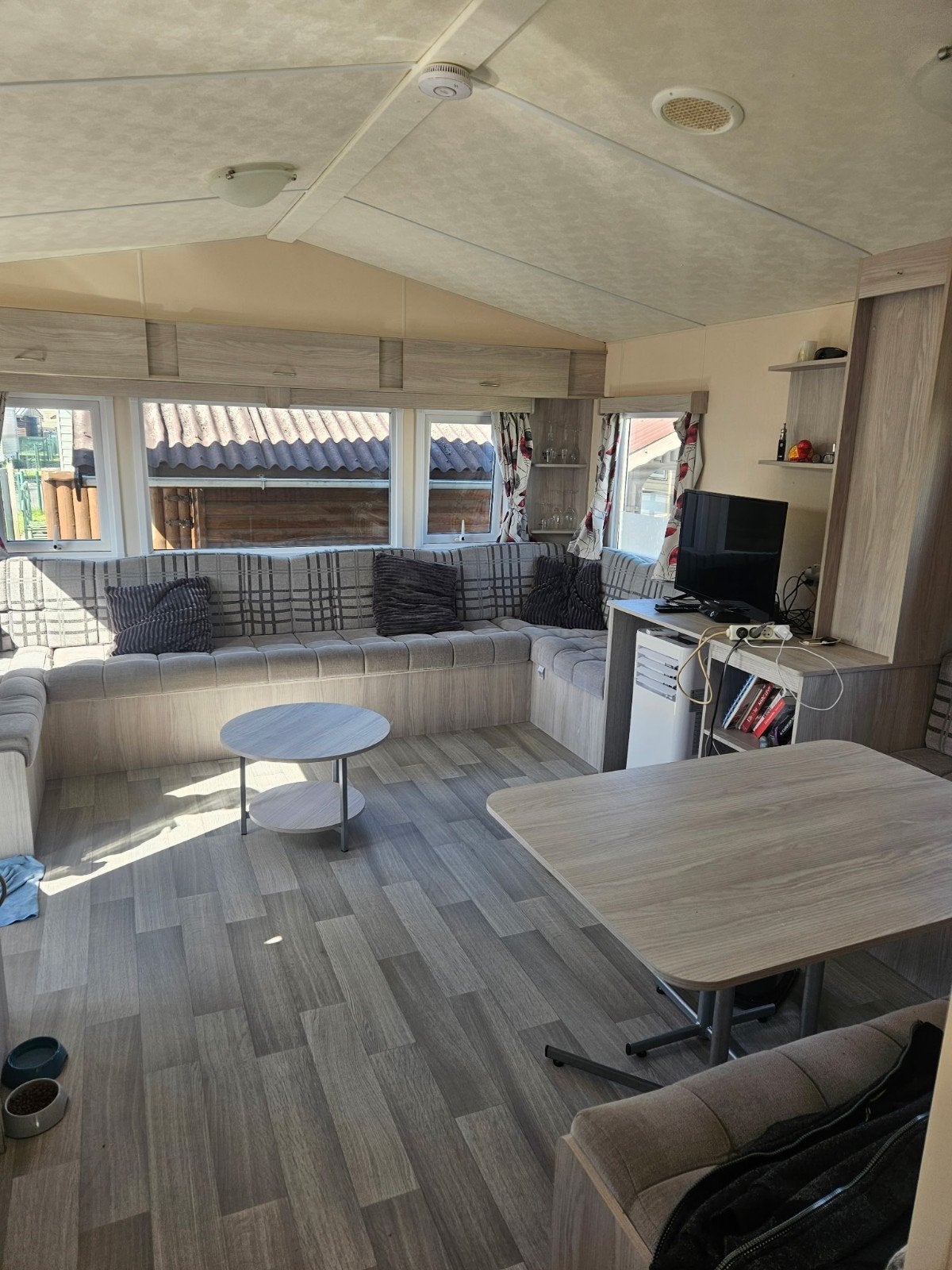 caravane residentiel ressente !  top confort à vendre .