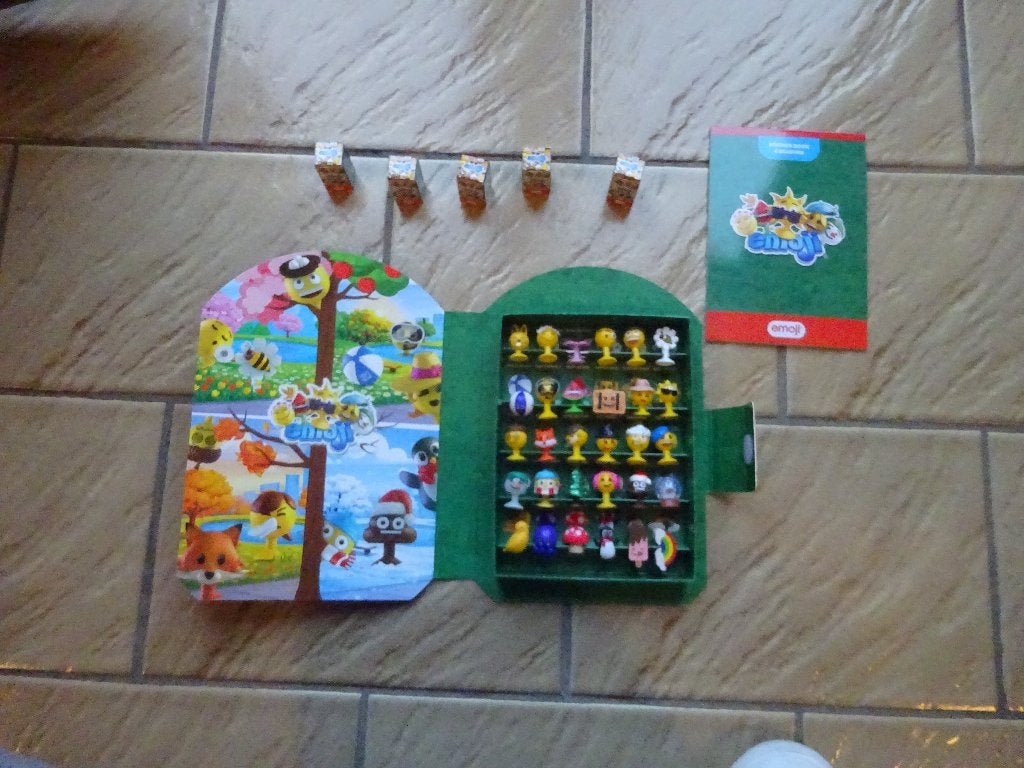 Boîte de collection 2026 d'Aldi Emoji, Aldi, Enlèvement ou Envoi