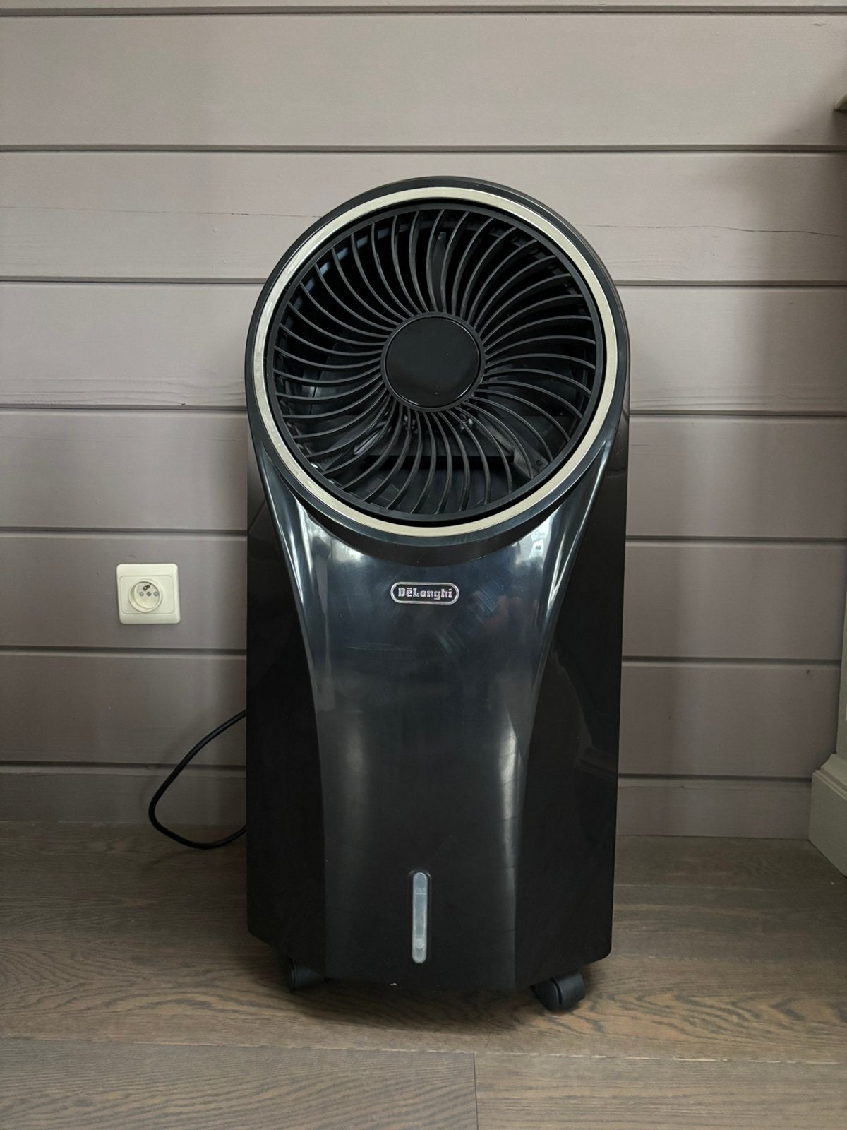 Aircooler Delonghi EV250, Elektronische apparatuur, Airco's, Ophalen, Zo goed als nieuw, Afstandsbediening