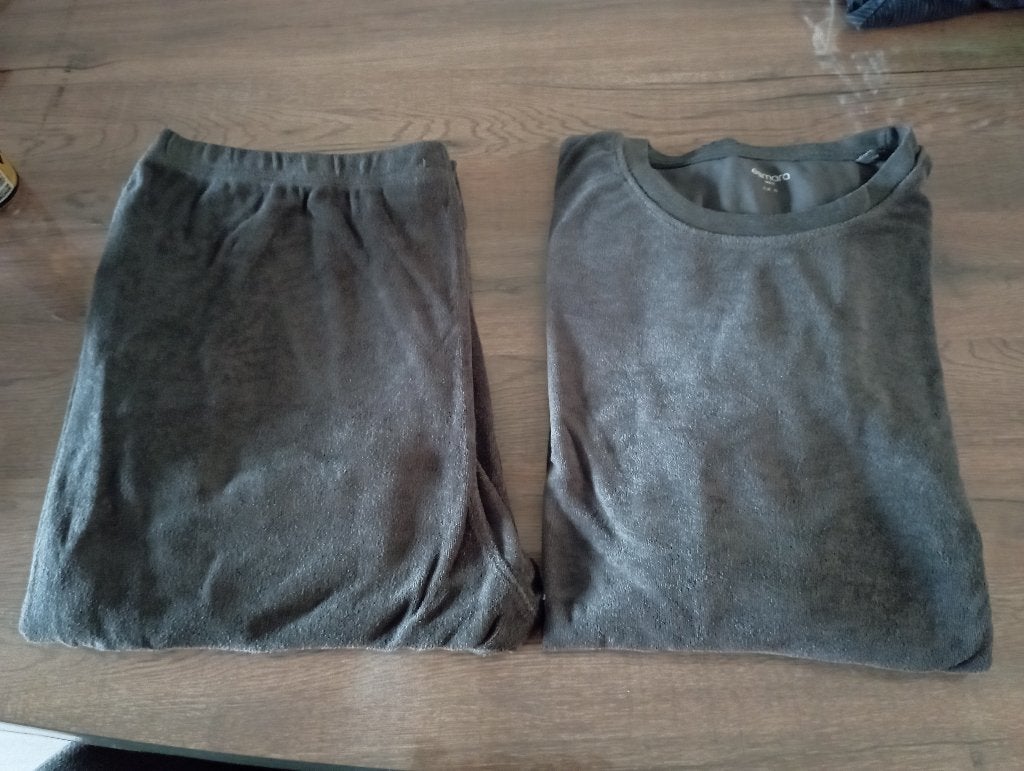 grijze winterpyjama (spons) mt XL NIEUW, Ophalen of Verzenden, Nieuw, Maat 56/58 (XL)