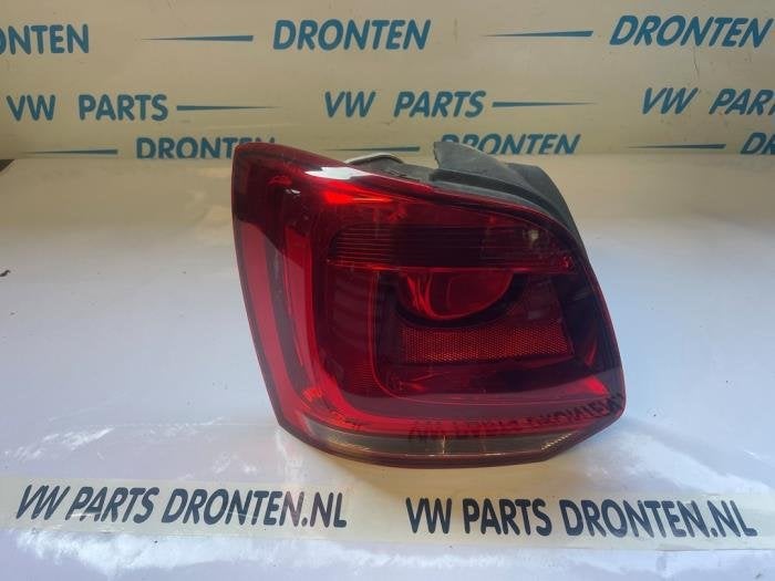 Achterlicht links van een Volkswagen Polo, Gebruikt, -, Volkswagen, -