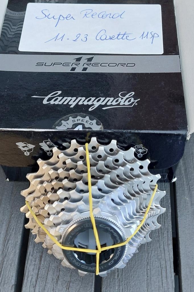 Campagnolo meerdere casettes 11 speed super record, Vélos & Vélomoteurs, Enlèvement ou Envoi
