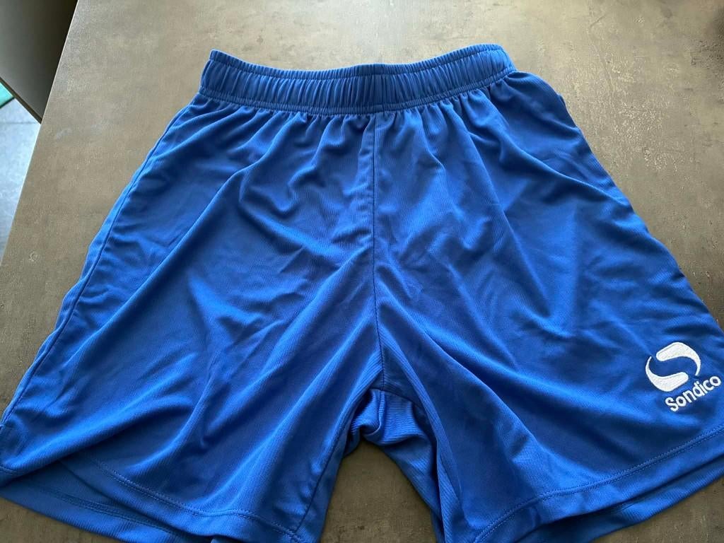 Sandico blauwe voetbalshort XS, Sport en Fitness, Voetbal, Maat XS of kleiner, Ophalen of Verzenden, Zo goed als nieuw, Broek