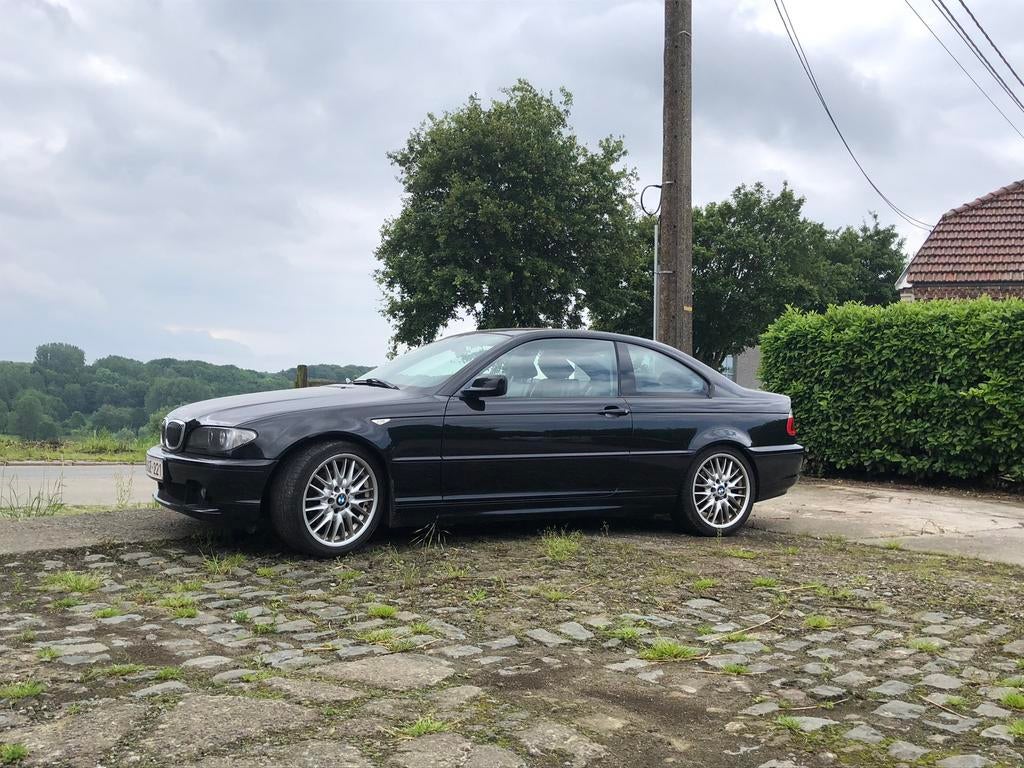 BMW 320D coupe, Auto's, Achterwielaandrijving, Zwart, Automatische klimaatregeling, Zwart