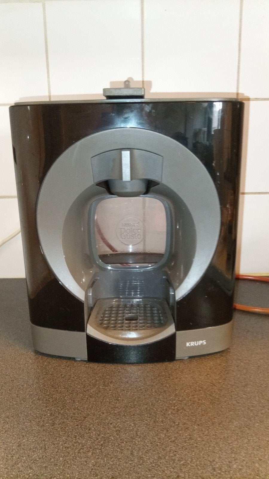 Krups Nescafé Dolce Gusto Melody — La machine à café fonctio, Réservoir d'eau amovible, Enlèvement ou Envoi, Cafetière, Utilisé