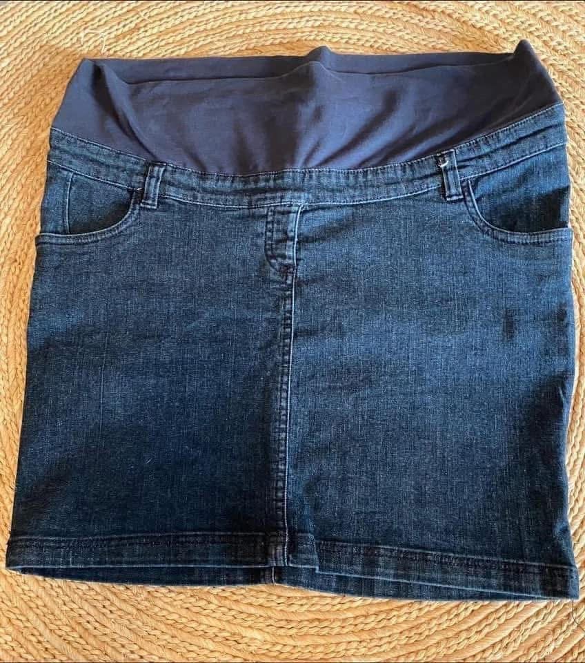 jolie jupe de grossesse en jean bleu foncé  Prémaman, Kleding | Dames, Zwangerschapskleding, Ophalen of Verzenden, Zo goed als nieuw