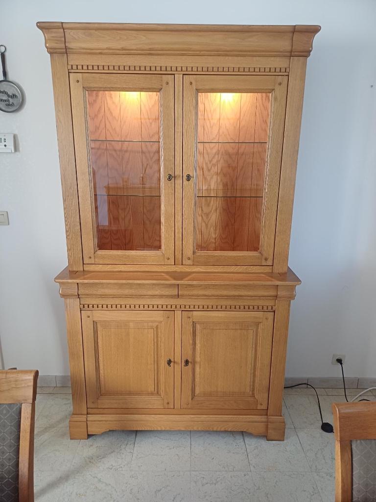 Volledige eetkamer met vitrinekast , dressoir en TV kast, Huis en Inrichting, Ophalen, Zo goed als nieuw