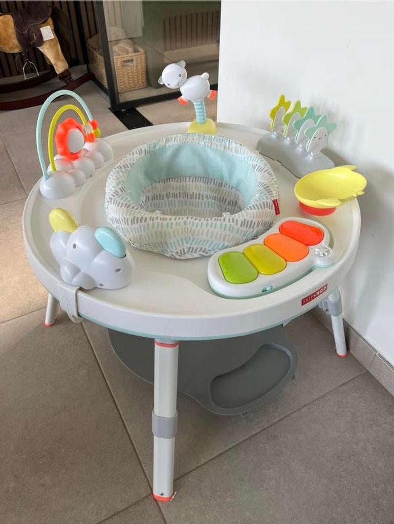Skip hop activity center, Kinderen en Baby's, Ophalen, Zo goed als nieuw