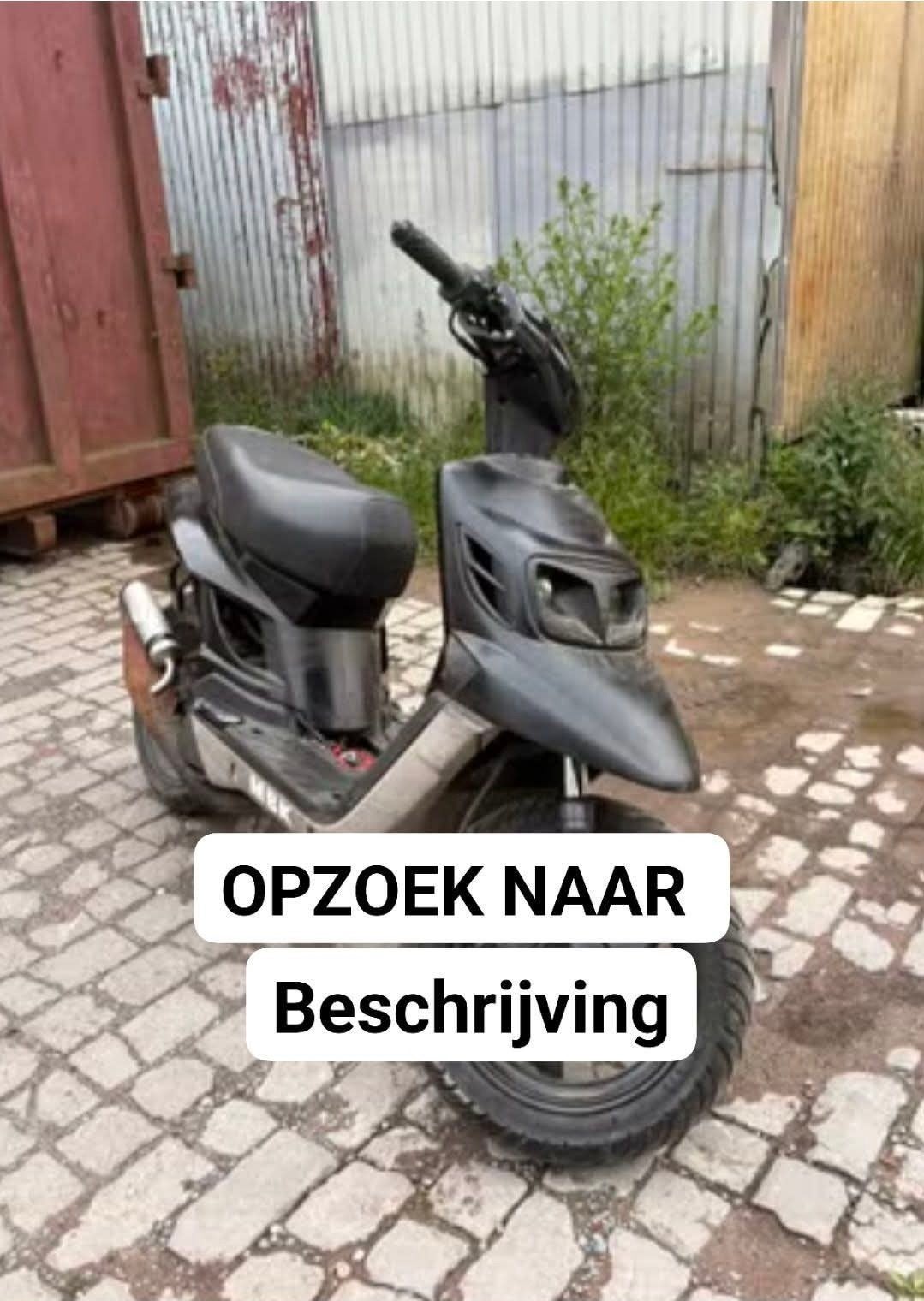 Opzoek naar A klasse, Ophalen of Verzenden, Klasse A (25 km/u), Zip