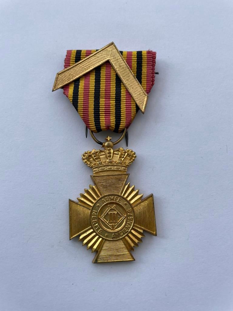 Médaille monogrammée Léopold III, Collections, Objets militaires | Général, Enlèvement ou Envoi