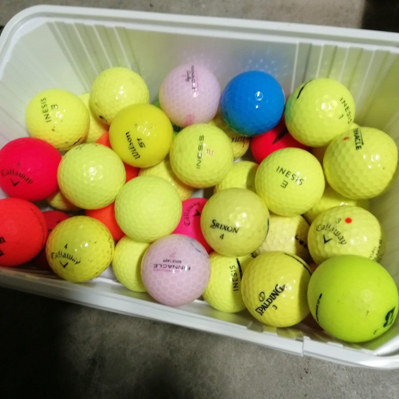 35 balles couleur Pinnacle, Callaway, Srixon, titleist..., Ophalen of Verzenden, Bal(len), Callaway