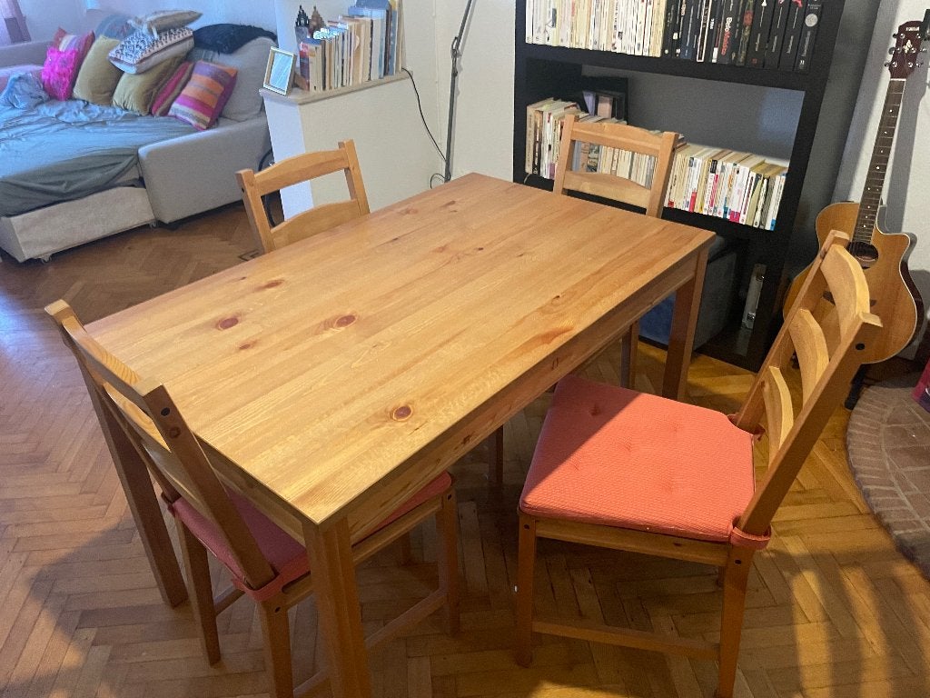 Table IKEA, Enlèvement, Comme neuf