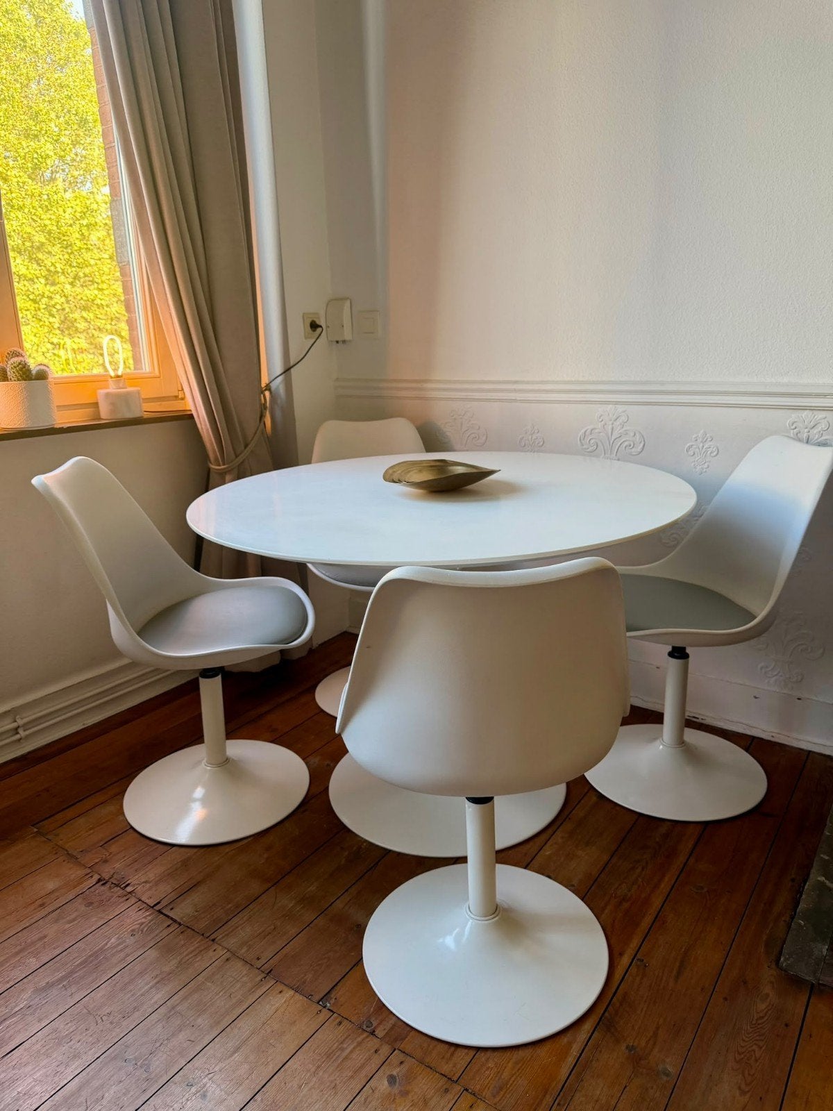 Magnifique ensemble table + chaises à vendre, Enlèvement, Comme neuf