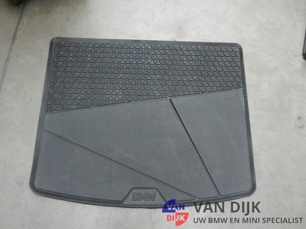 Originele rubberen kofferruimtemat BMW 2 SERIE U06 51475A49B, -, Utilisé, -, -