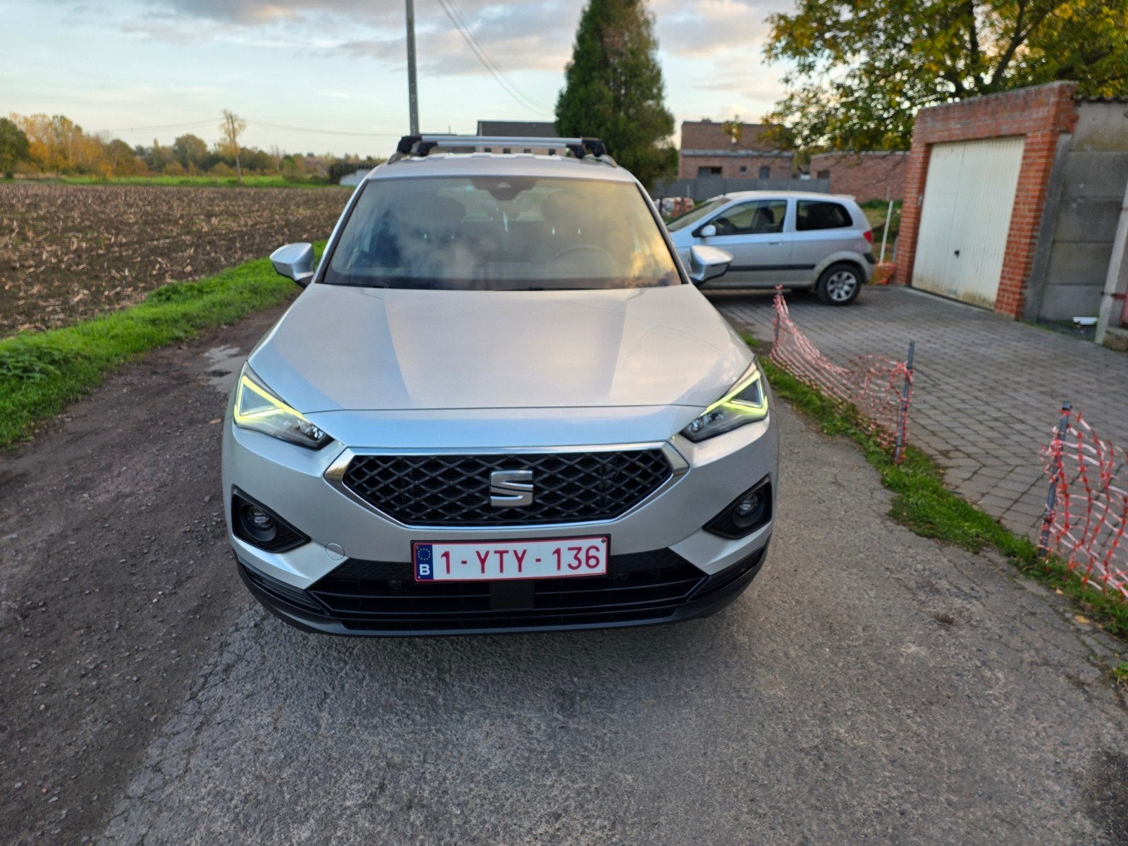 seat tarraco 7 places, attache remorque electrique, dsg, Autos, Argent ou Gris, Achat, 7 places, Vitres électriques
