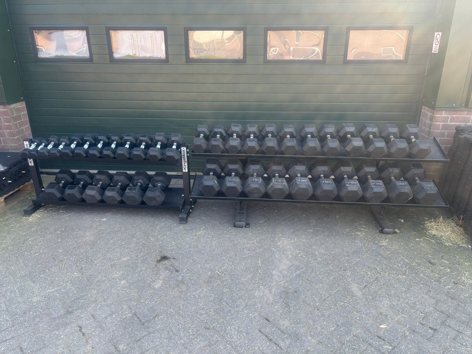 Hexa dumbbellset 2,5 tm 50 kg inclusief rekken, Sport en Fitness, Ophalen, Zo goed als nieuw