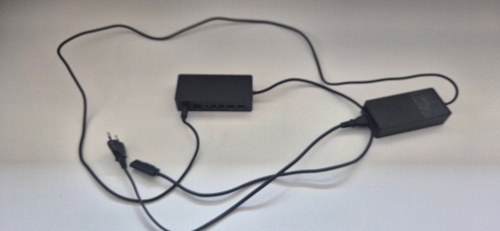 Microsoft Surface Dock 1661 met originele 90W voeding, Informatique & Logiciels, Stations d'accueil, Enlèvement ou Envoi, Utilisé