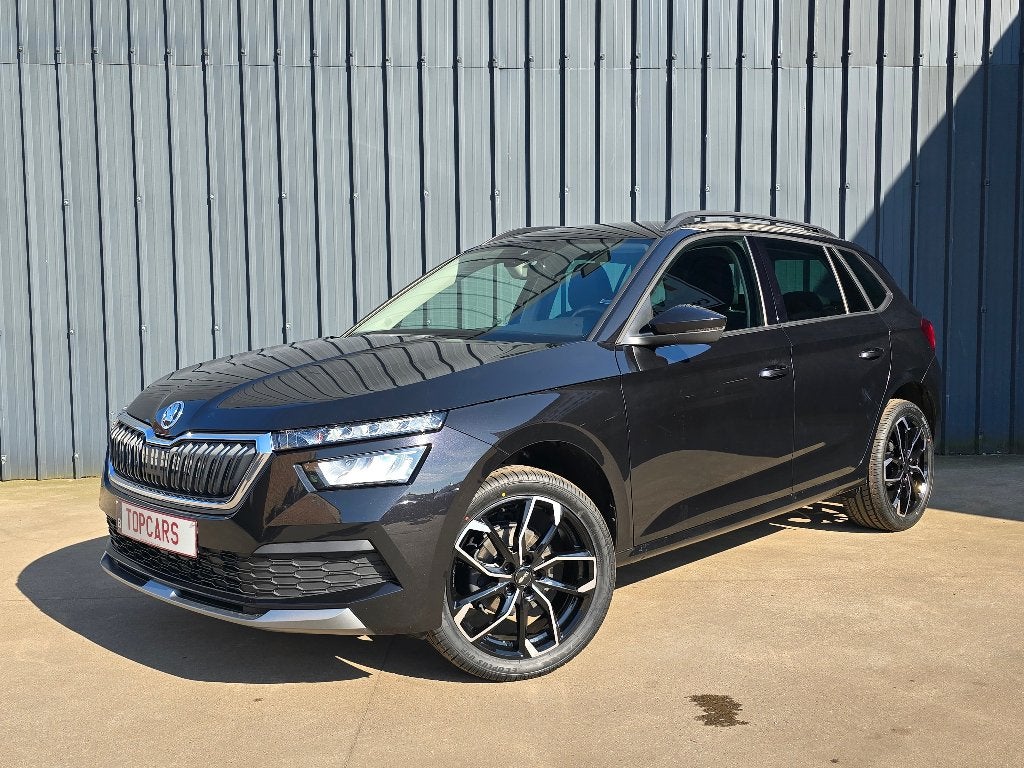 ✔SKODA KAMIQ 1.0TSI AUTOMATIC Style 2022 ° Virtual cockpit…, Auto's, Stof, Emergency brake assist, Zwart, Bedrijf