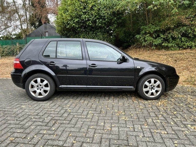 VW Golf 4 1.9 TDI 74 KW (2004) Rabbit - Top motor, Auto's, Voorwielaandrijving, Stof, Zwart, Zwart