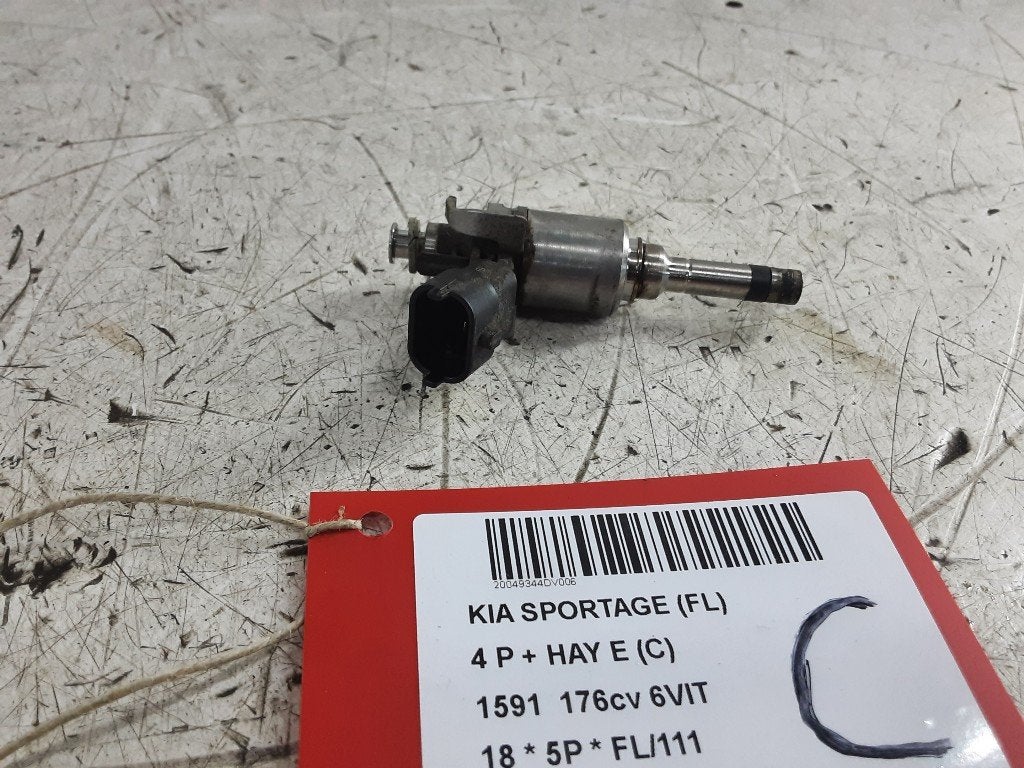 INJECTOR BRANDSTOF Kia Sportage (QL) (01-2015/09-2022), Info@kia.de, Theodor-Heuss-Allee 11
60486  Frankfurt am Main, DE, Kia Deutschland GmbH