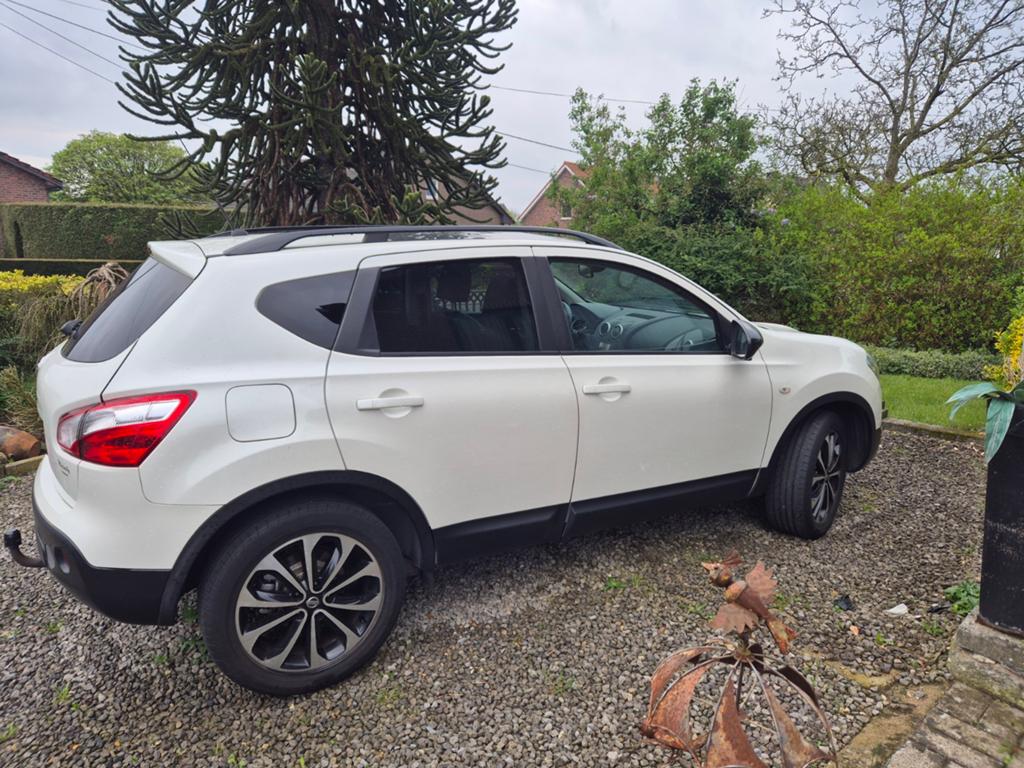 Nissan Qashqai, Auto's, Nissan, Particulier, Qashqai, 360° camera, Cruise Control, Panoramadak, Benzine, Automaat, Ophalen