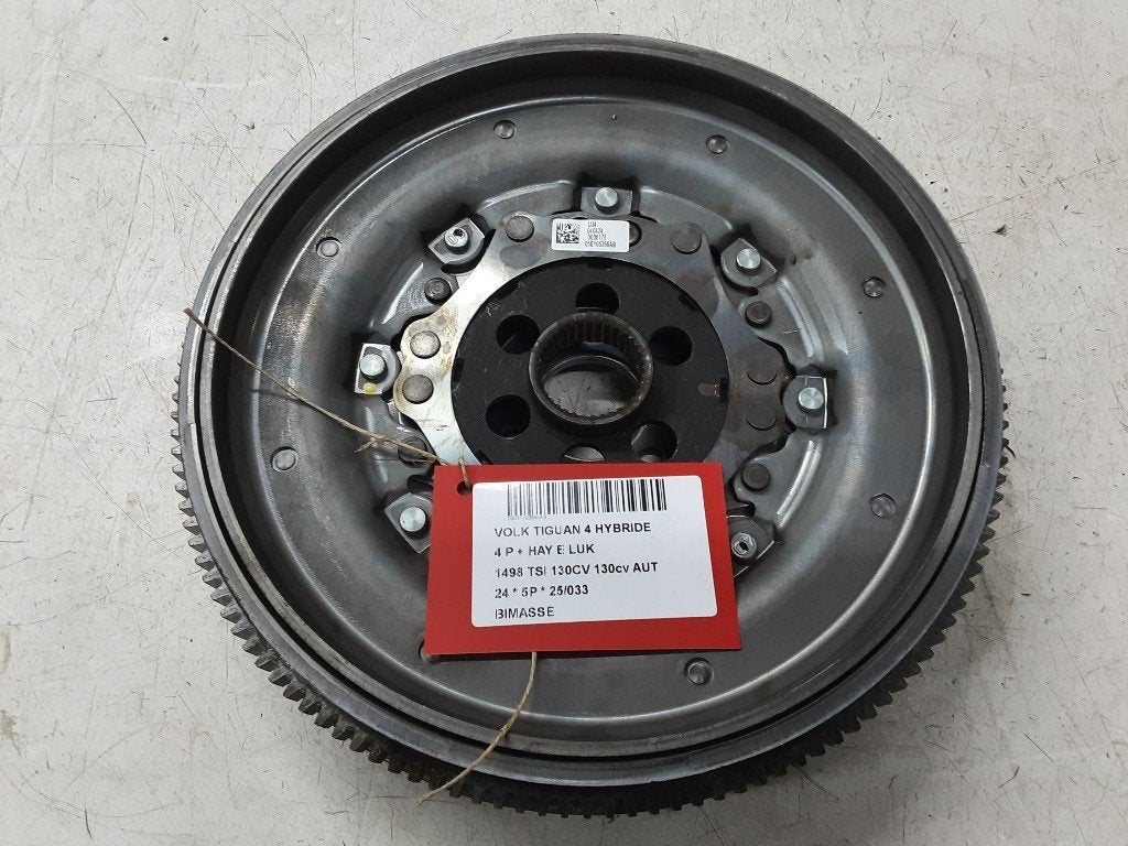 VOLANT MOTEUR BI-MASSE Tiguan (CT1) (05E105266AB), Volkswagen, Volkswagen AG, Utilisé, Kundenbetreuung@volkswagen.de
