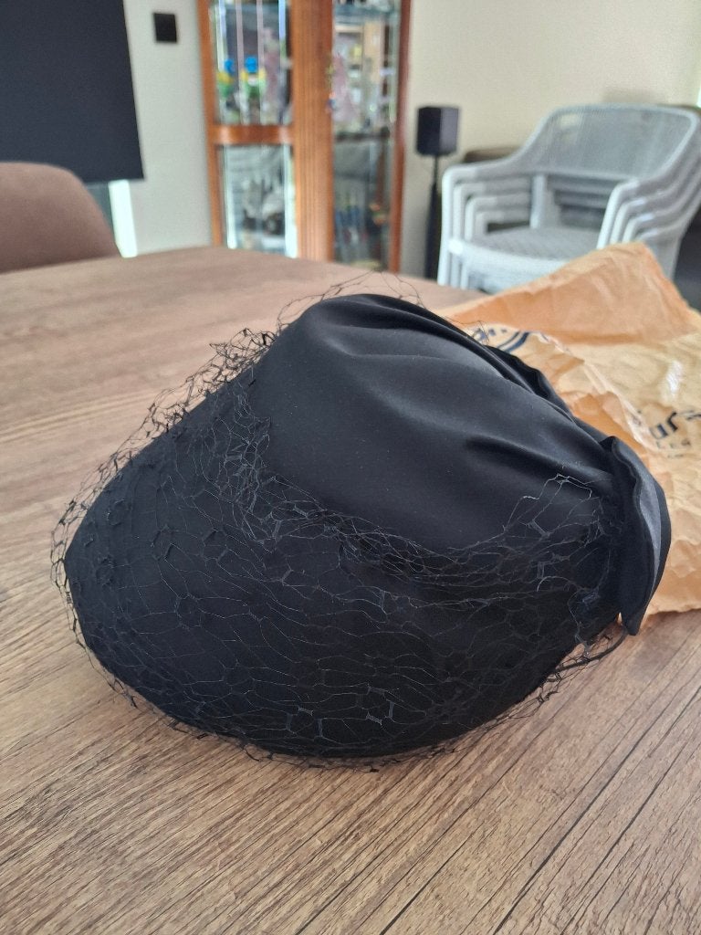 Chapeau 1930 Duvivier Soeurs, Enlèvement, Comme neuf, Chapeau