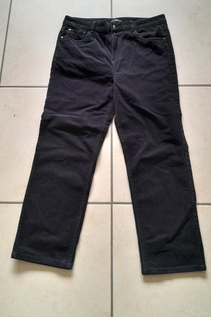 C&A broek zwart corduroy maat 44, Zwart, Maat 42/44 (L), Lang, C&A.