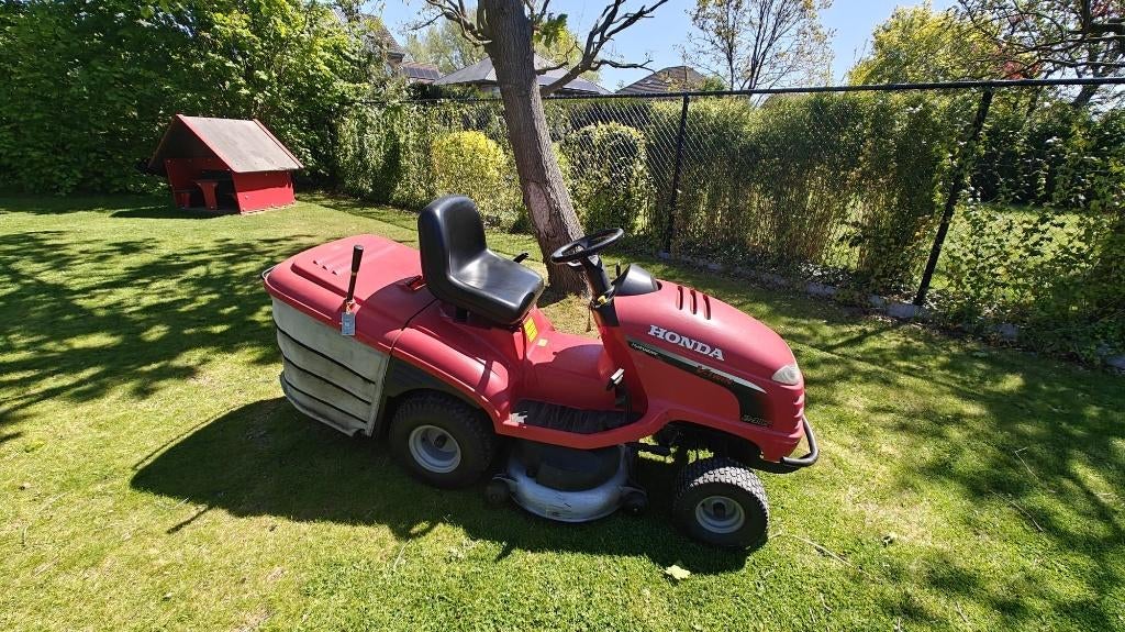 Honda V-twin 2417 hydrostatic Zitmaaier, Jardin & Terrasse, Tondeuses autoportées, Honda, Fonction de mulching, Enlèvement, Utilisé
