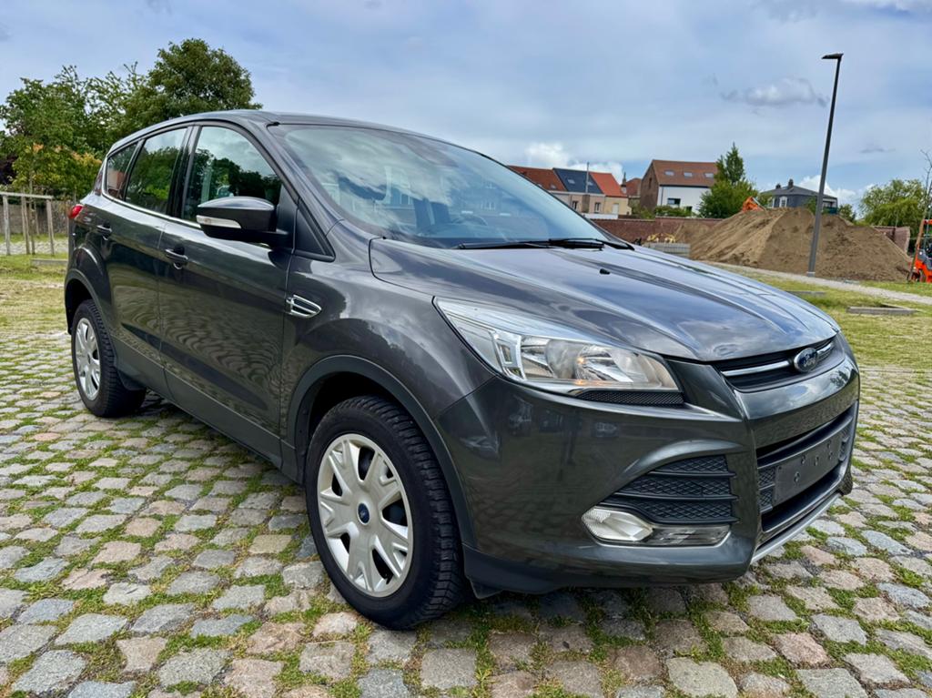 Ford Kuga 1.5i 1r Main Carnet Ford a jours Euro6b, Autos, Ford, Achat, Entreprise, Boîte manuelle, 5 places